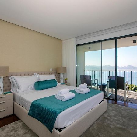 Lovelystay - Luxury 2Br Duplex Apartment In Foz Porto Bagian luar foto