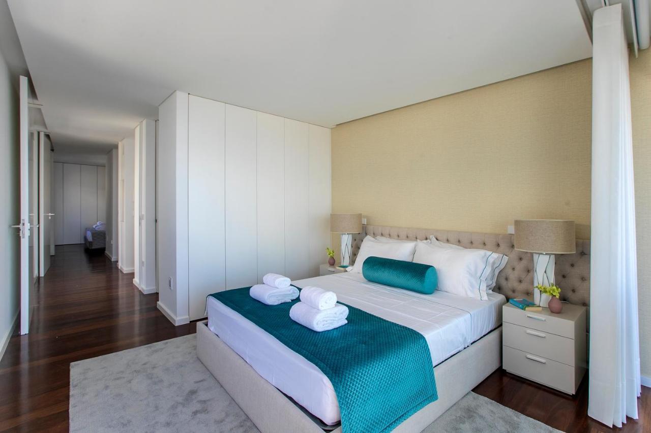 Lovelystay - Luxury 2Br Duplex Apartment In Foz Porto Bagian luar foto