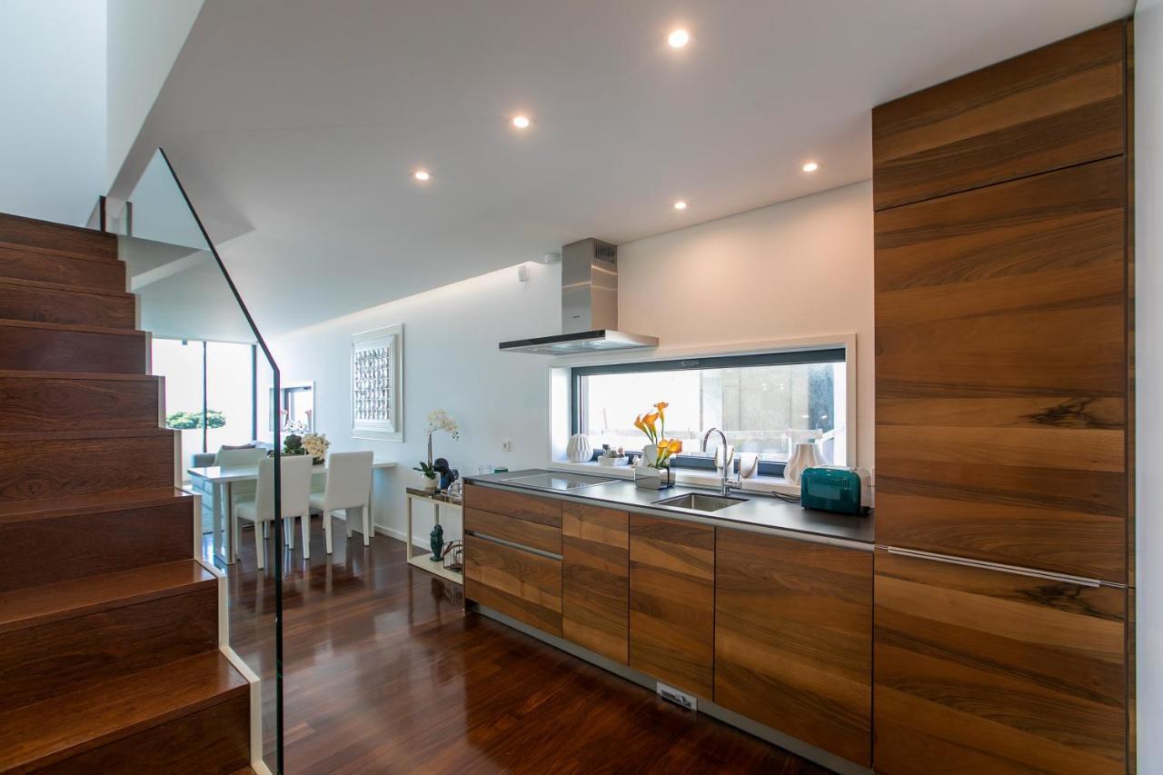 Lovelystay - Luxury 2Br Duplex Apartment In Foz Porto Bagian luar foto